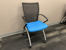 Find used Seminar X99 Nesting Chairs at Office Furniture Outlet